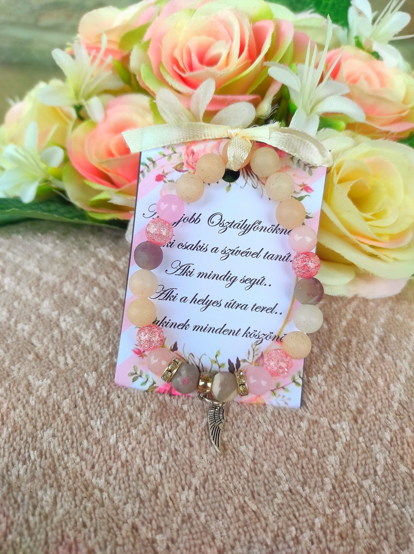 Angyalos ballagási ajándék egyedi felirattal